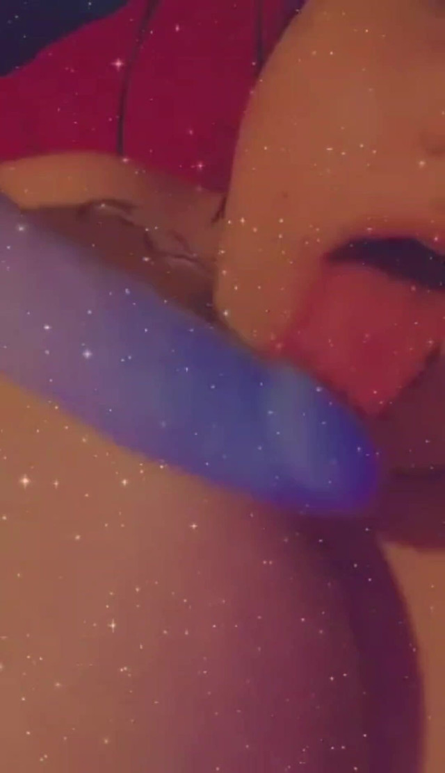 Blue Dildo in Pussy (Domina succubus)