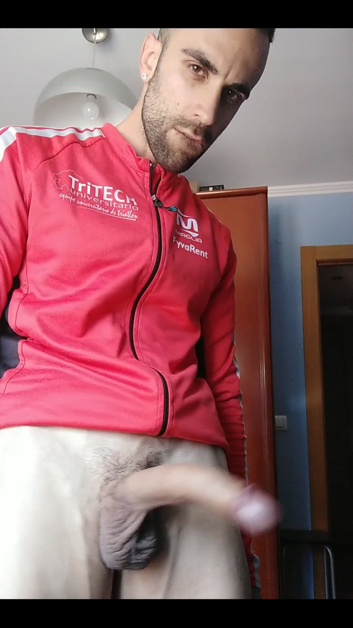 Zeus Ray: Pamer kontol besarku
