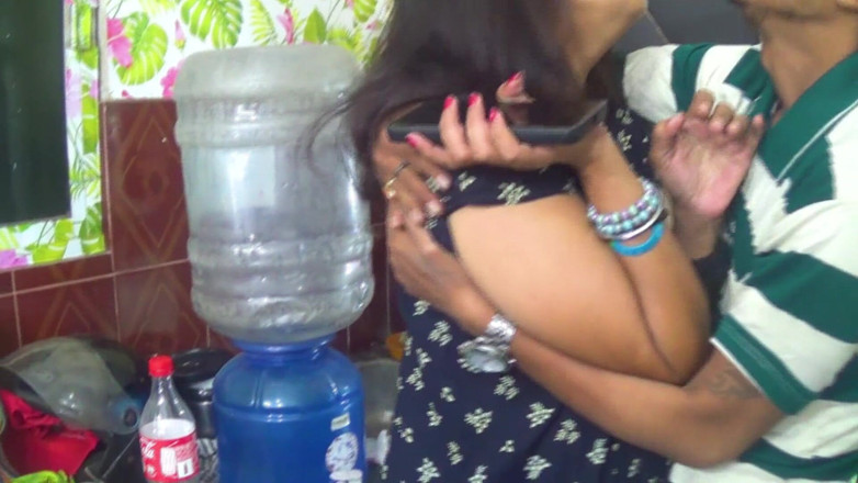 MrsEntertainer: Pieprzę moją najlepszą przyjaciółkę w jej domu