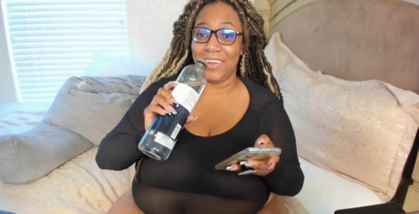 Josie4yourpleasure: Živý přenos z Josie část 3