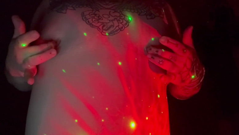 SoftBakedAfterDark: Ftm - trans mannelijk, dik, kont, tepelspel