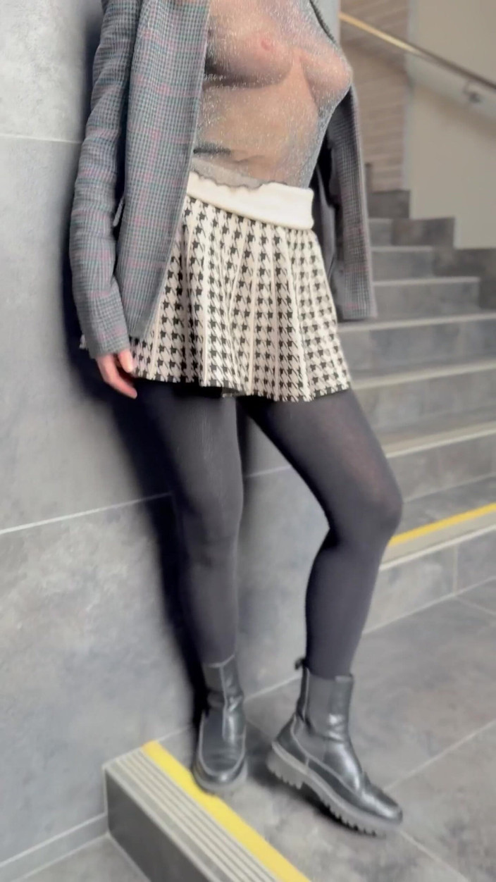 Sonya Pretty: Külotsuz yürümek