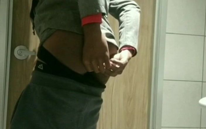 Ass Monkey: Dj Buttpussy의 후장 2025