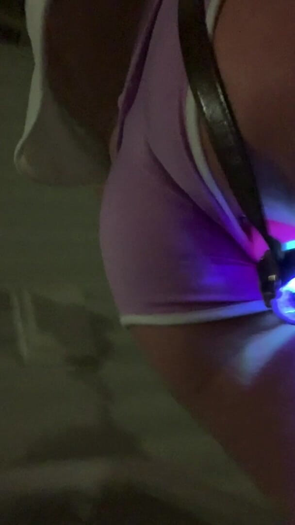 CindieLove: Seksi kadın kılıklı göt şort, anal oyuncaklar, trans kız sürtük