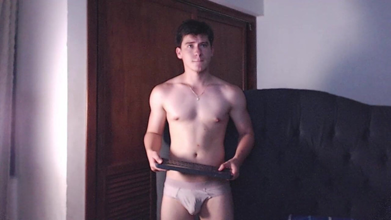 Icyhot707: Big Dildo in the Ass