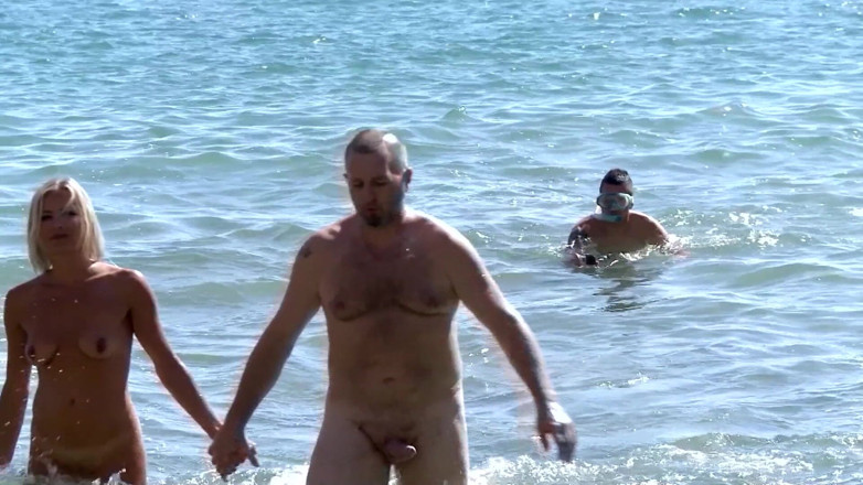 German amateur - 100% German hardcore videos: Ao ar livre dp foda com loira milf na praia