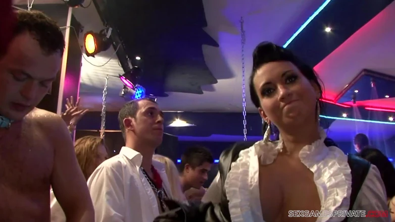 Czech Pornzone: Wet cunt auction vol.4