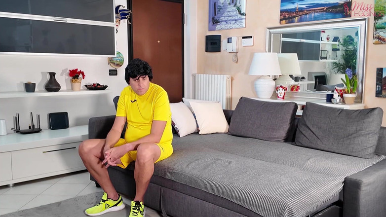 MissLeggings: Stepmom Gets Excited to Provoke Her Stepson's Virgin Friend by...