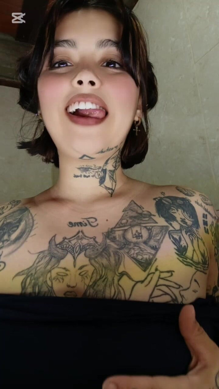 Dalyla: "Я хотел попробовать что-то новое... Что ты думаешь?"