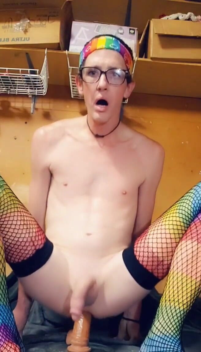 Clay Lindsey: Il mio culo era così dolorante dal farmi sfondare da 2...