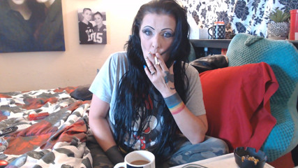 Abby Anna: 1st smoke of the morning