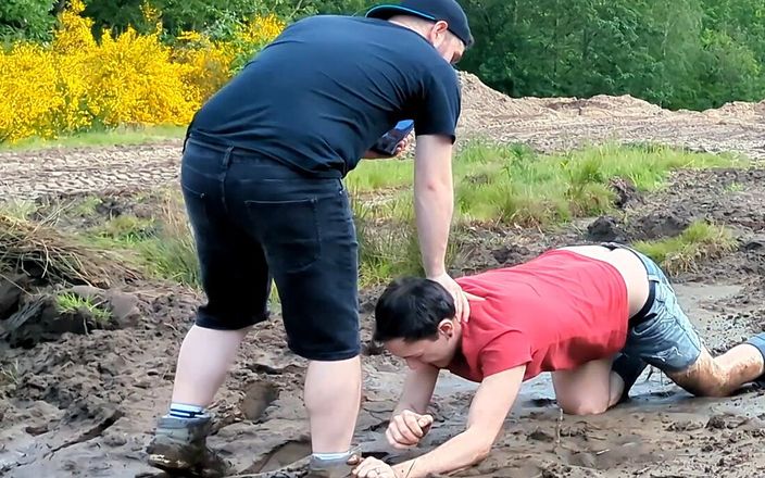 Gay Kink Couple: Mud Fun Caught Outdoor