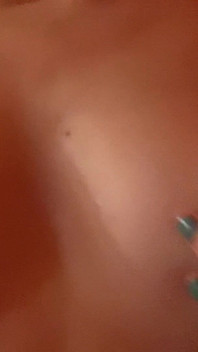 Aanbid mijn tieten en tepels