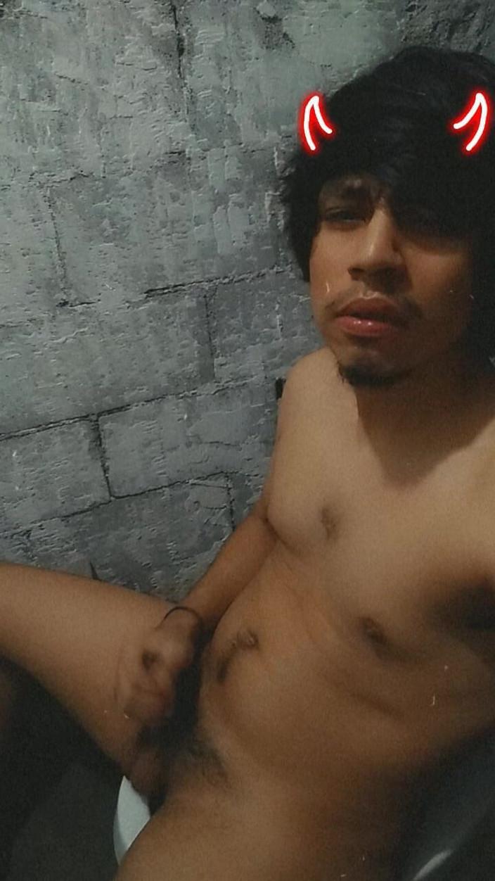AlexAlejandro13: Great Moments in the Toilet