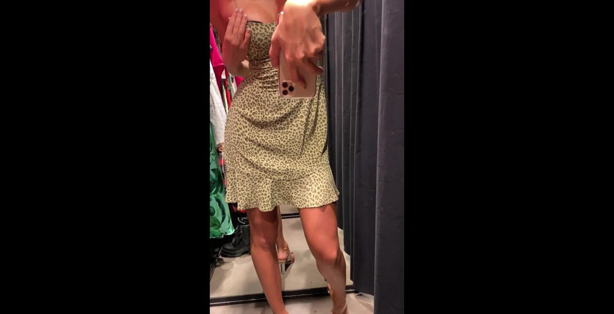 CarryLight: Dnes mě nechám nahlédnout v šatně