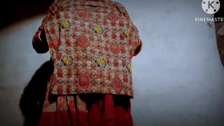 TricolorMusic3: Mladí jsou velmi neklidní O růžové roztomilé sexy krásné kundičce....