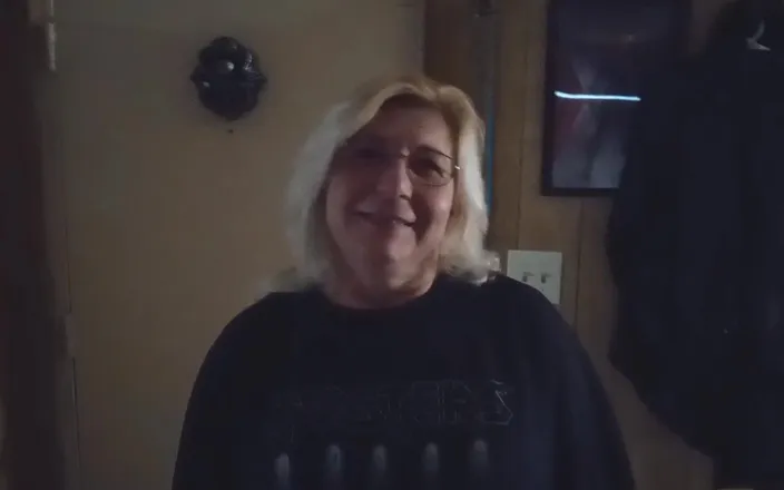 Rob Strokes: Mom's Best Friend Rides My Dick