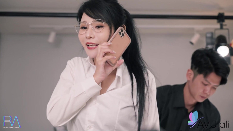 AV Jiali: Горячая тайваньская крошка для траха, Мисс Фея Ai получает интимный массаж киски