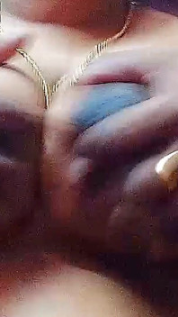 Teman wanita bhojpuri India dengan teman lelaki seks tegar.