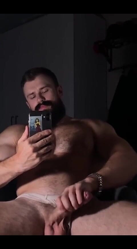 Mister Stone: Rostoucí