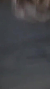 젖탱이를 보여주는 발정난 밀프