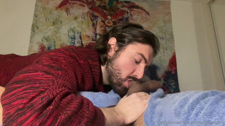 Nenesgaymers: Chupando pau duro e saltando até ele gozar depois do...