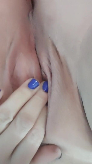Down All Nyte: Sweet BBW ready for bedtime striptease sugar-daddy!