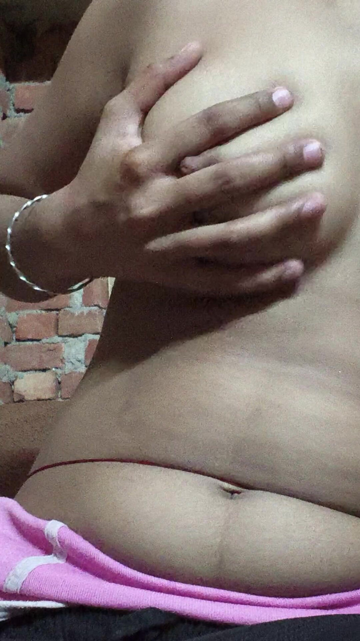 Moma: セクシービデオ