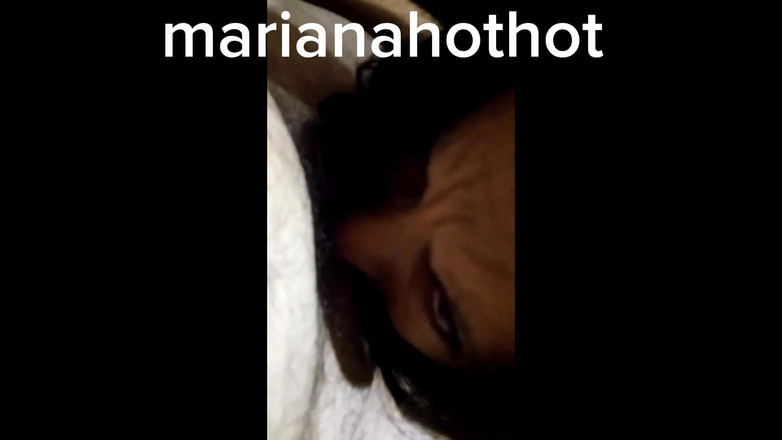 Marian sofar: Marianahothot लोगों से बात करते हुए लंड निगल रही है