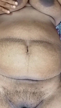 Indická Anty Bigg Kundička vodní pumpa