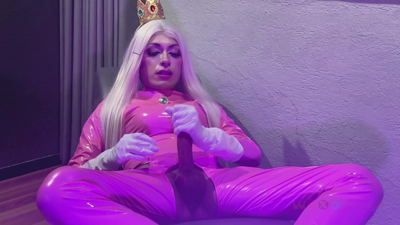 Ashe Vex: Tranny Princess Peach Solo Latex Masturbation