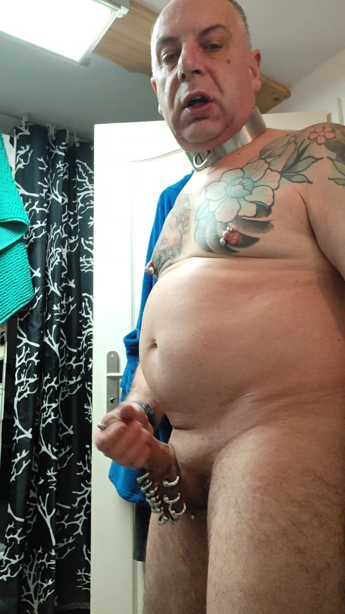 sls-frank: SLS-Frank se masturbando e gozo excitado