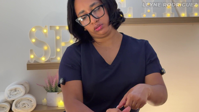 Leyne Rodriguez: Massage Session