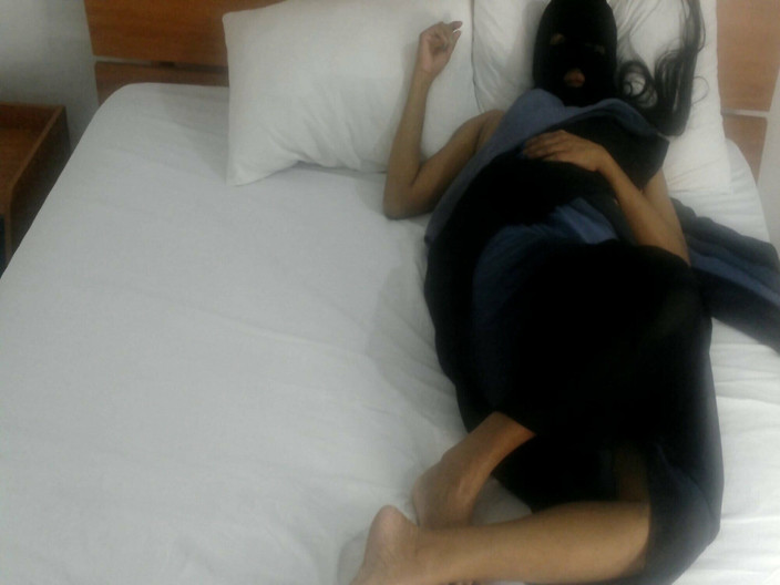 Miya White: Sari seks z żoną cipką i kutasem