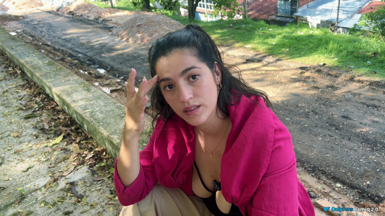 Dakotasex: I Meet a Fan on the Street and the Proposal...
