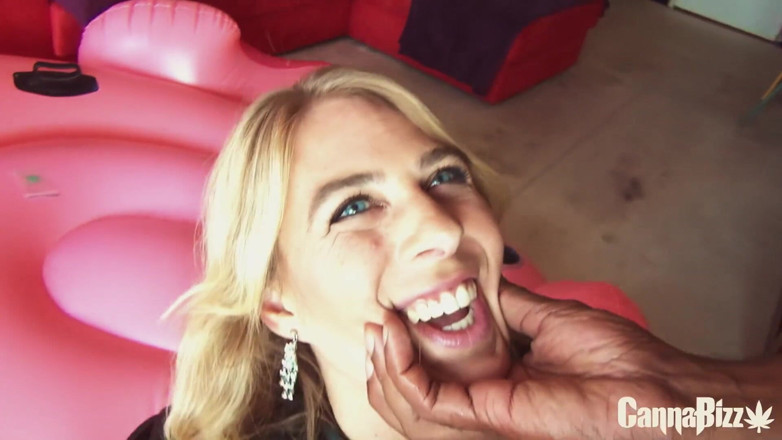 Cumbizz: Dutch Blondes Takes BBC on 420day