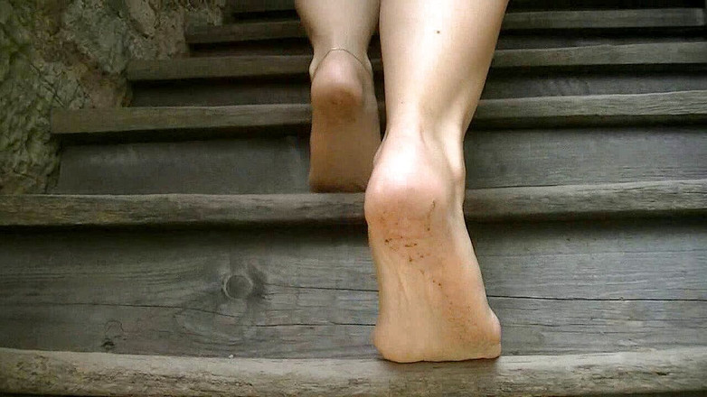 Yvette xtreme: Bosá procházka po městě