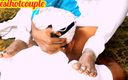 Desi hot couple: Desi温泉は女の子自家製滑り舐めてるザーメンコンパイル