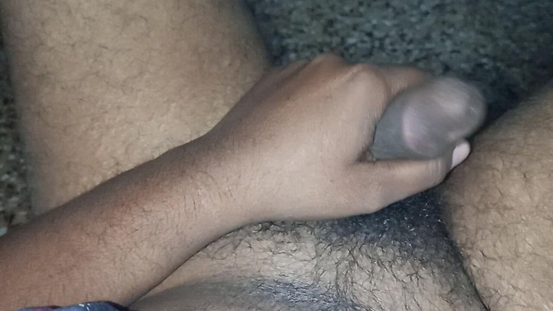 Sweet Indian cock: Moglie musulmana che lecca il mio grosso cazzo con un...
