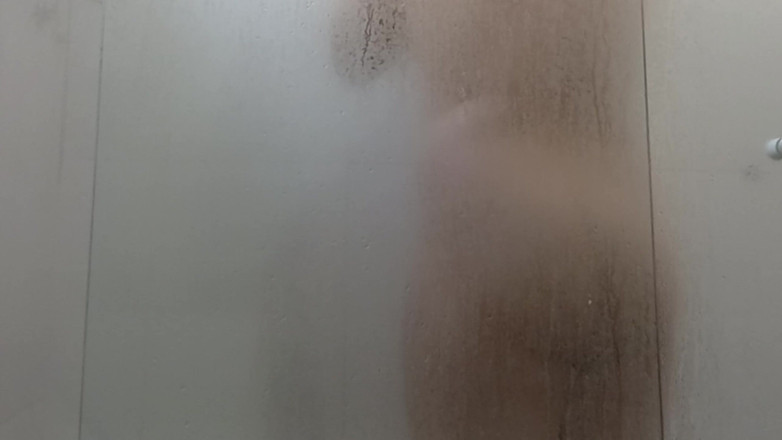 amateurbrazilian: Ho bisogno che tu strofini la mia consta e il...