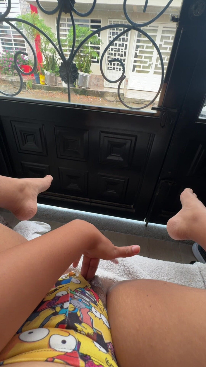EMY_AND_JONH: Cineva care vrea labiile mele groase