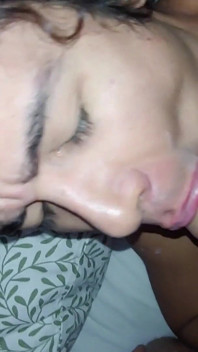 Youg British Pervers domine un twink latino - JOE Brit