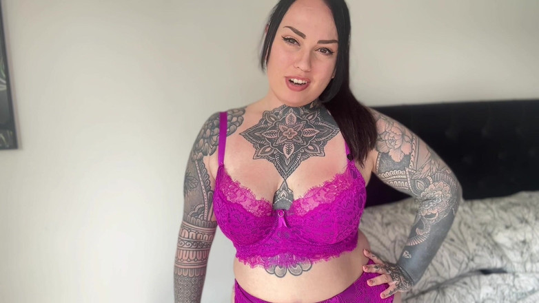 Miss Valentina: Gerçekten riskli fısıltı oyunu