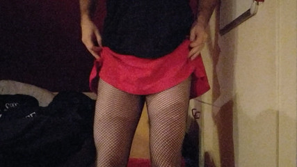 Joslin: Sissy Joslin Tančí s análním kolíkem