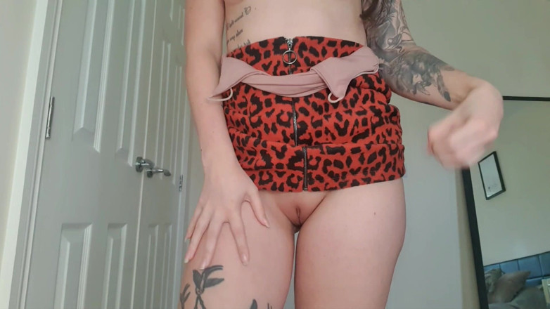 Tattooed Temptress: Wifes Cum Dumpster BFF JOI