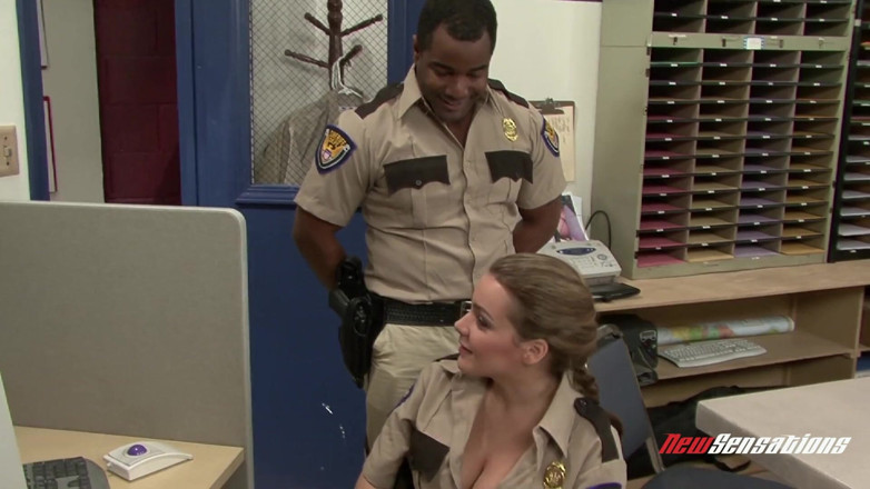 New Sensations: Reno 911 - xxx pairodi