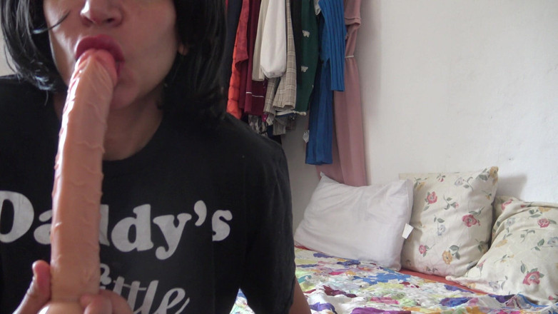 Stepmom Susan: French Cuckold Amateur Wife Sucking Cock