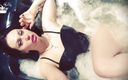 Goddess Misha Goldy: Labios rosas sexy y fetiche de cabello mojado