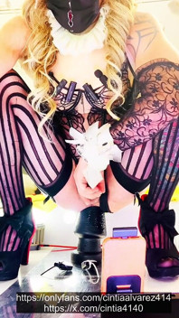 Veeery - ควยมนุษย์ยาว