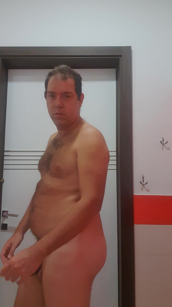 Mirko2589: All Naked in Bathroom